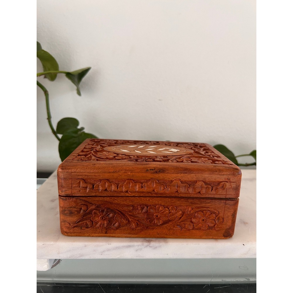 Vintage Hand Carved Floral Wood Jewelry Box Shell Inlay Blue Velvet Lined - Picture 3 of 16